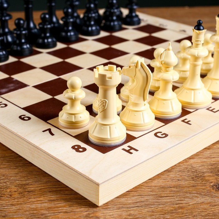Спартакиада городского и сельских поселений по шахматам прошла в Центре молодёжных инициатив.