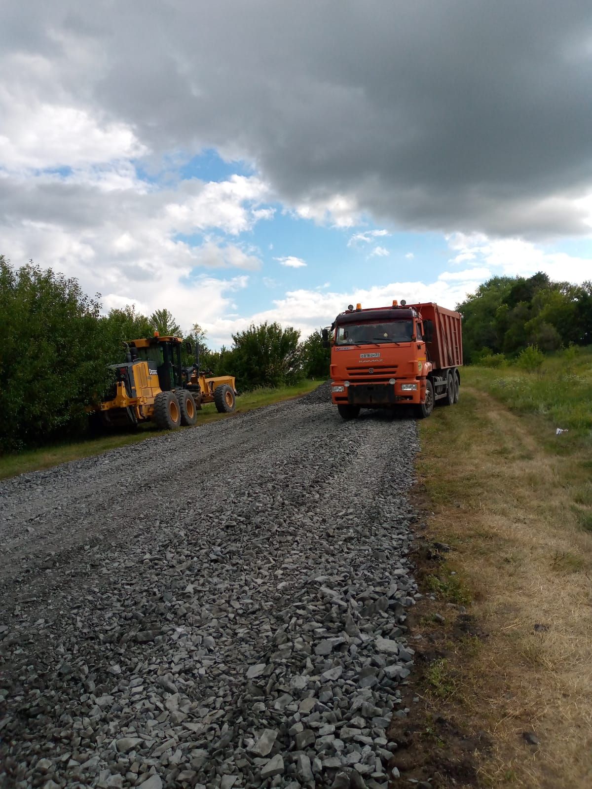 Более 5 км дороги Нижняя Покровка - Прудки будут отремонтированы в текущем году