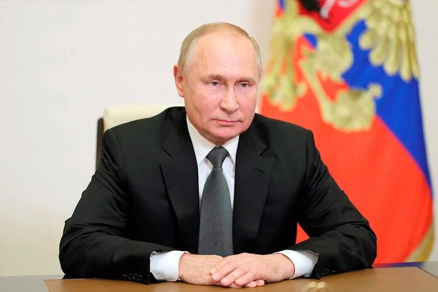 Президент Владимир Путин поздравил муниципальное сообщество страны с Днем местного самоуправления.
