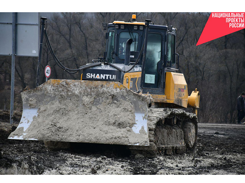 В Красногвардейском районе досрочно отремонтирована подъездная дорога к хутору Ковалёв.