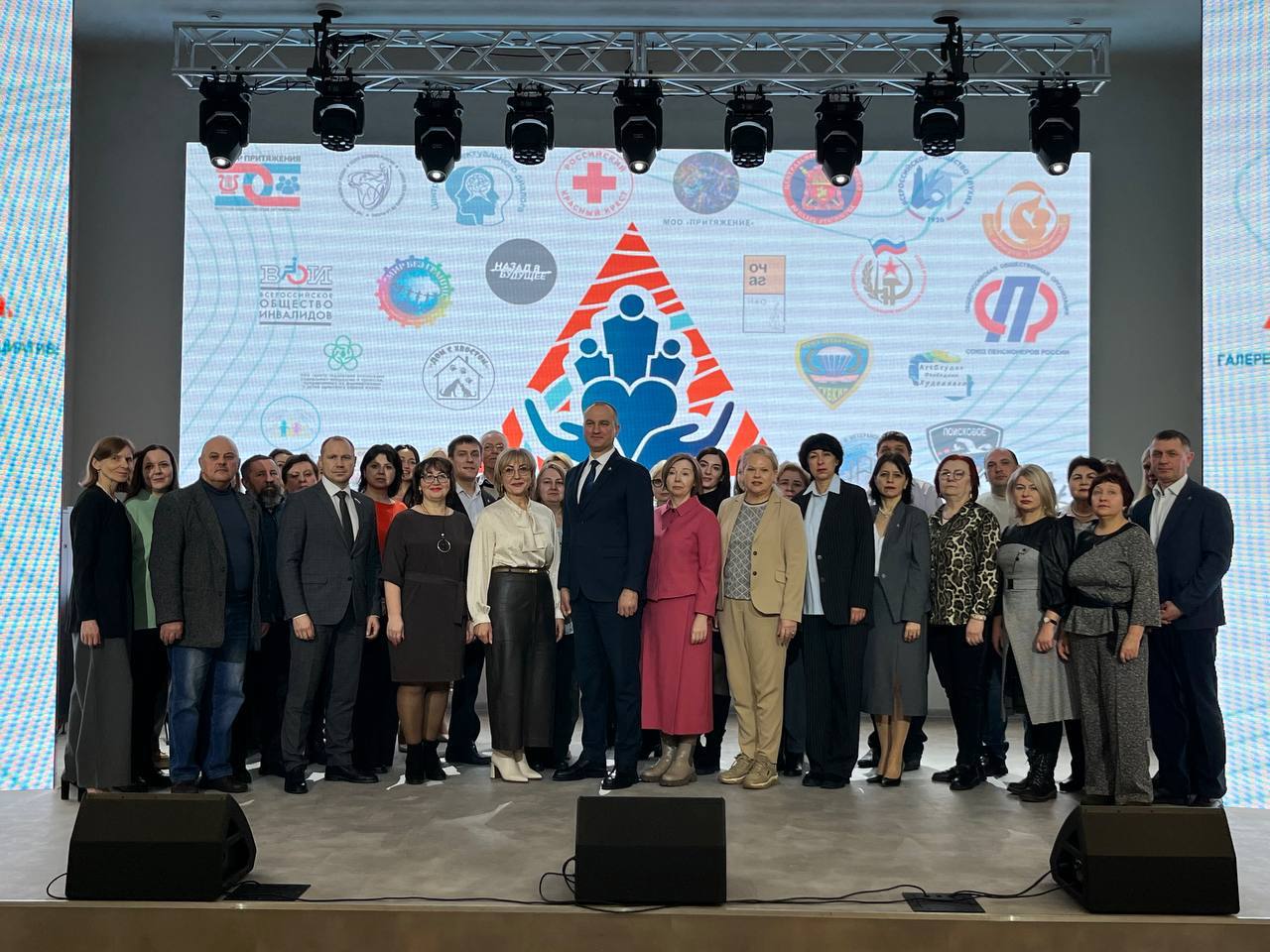 Тренинг  по теме: «КОМАНДНЫЙ ДУХ: ПОСТРОЕНИЕ ЭФФЕКТИВНОЙ КОМАНДЫ» в рамках проекта Ассоциации  «Социальная архитектура».