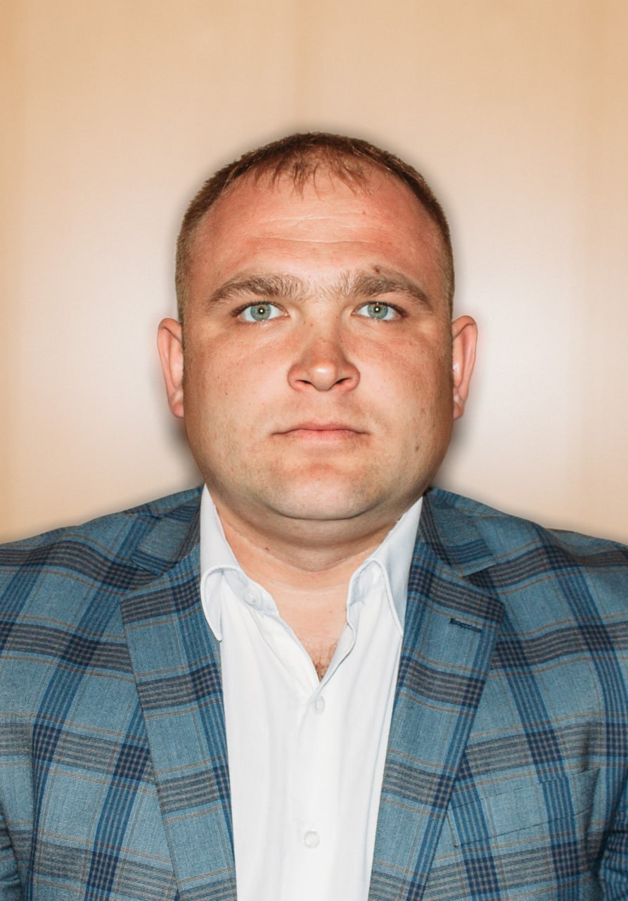 Иванов Евгений Евгеньевич.