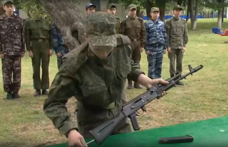 Учебно-полевые сборы для десятиклассников прошли успешно. Учебно-полевые сборы для десятиклассников прошли успешно.