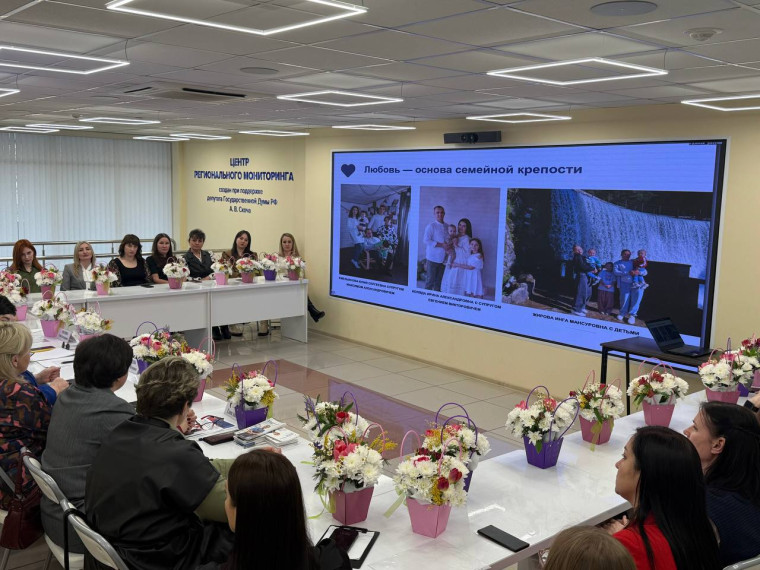 8 марта — день, когда общество чествует женскую силу, мудрость и неугасаемую веру в лучшее будущее.