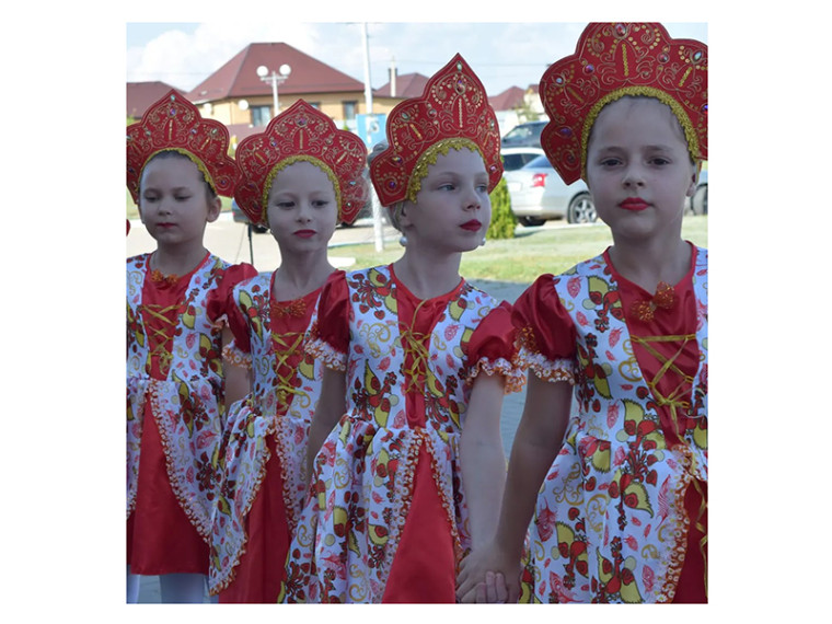 Вячеслав Гладков: «Эти праздники мы создаём для того, чтобы белгородцы могли увидеть жизнь в ярких красках».