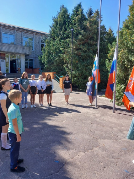 В общеобразовательных организациях района прошла акция, посвящённая Дню Государственного флага Российской Федерации..