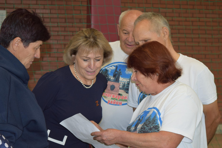 В Никитовке прошли районные соревнования пенсионеров.