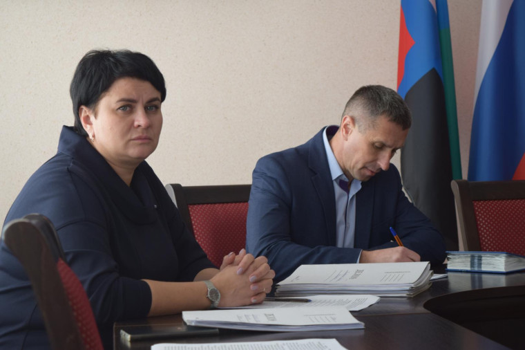 Четыре жителя района обратились за государственной поддержкой в форме социального контракта.