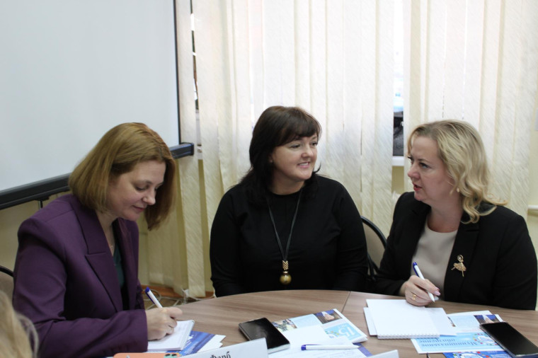 Ассоциация запустила проект «Женское лидерство».