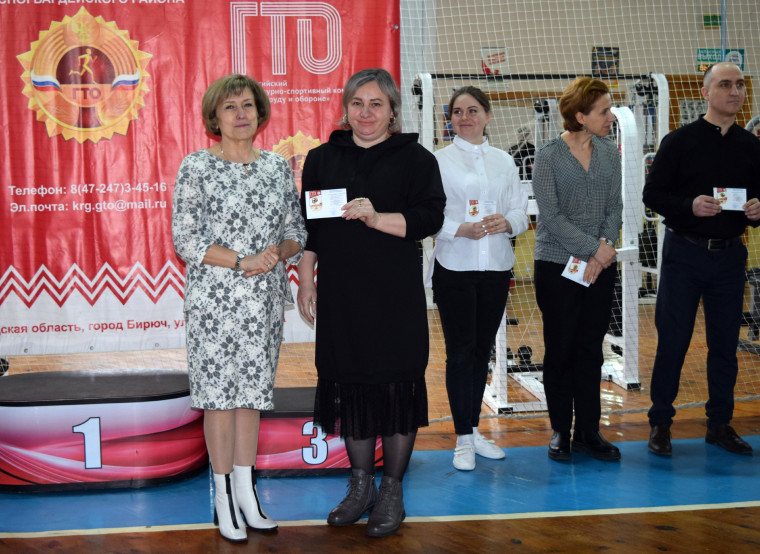 В Бирюче прошёл фестиваль ГТО среди работников культуры района.