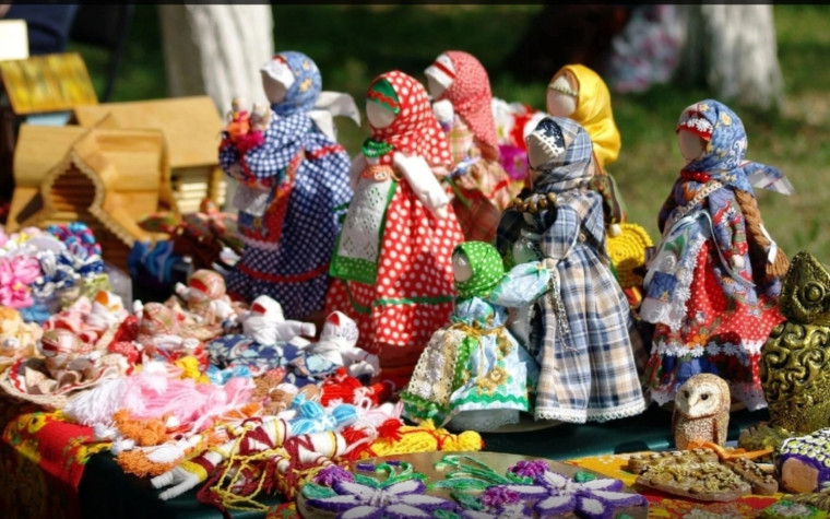 Около полувека Галина Пащенко занимается изготовлением кукол.