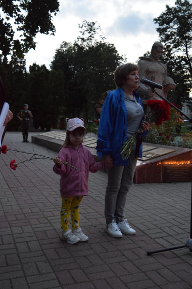 Волонтёры выложили памятную надпись «Прохоровка 80» свечами Огня Памяти.