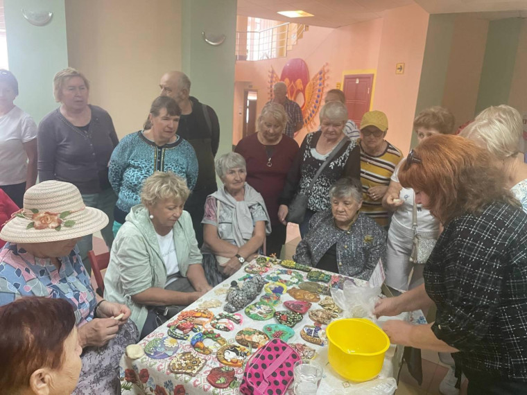 Красногвардейский район посетили жители старшего поколения из города Белгорода.