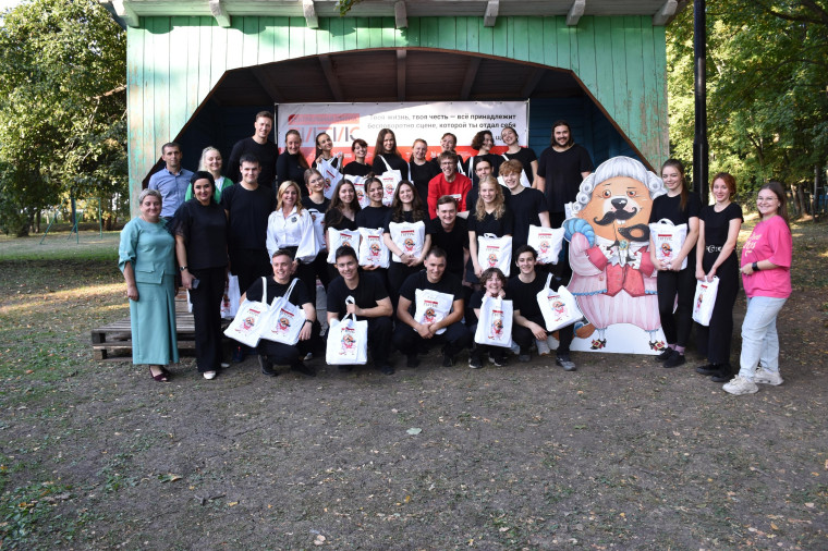 В лагере «Чайка» состоялось открытие Школы ГИТИСа по методикам театрального образования.