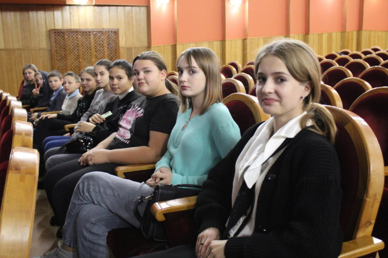 В Бирюче состоялась школа КВН Красногвардейской Юниор-Лиги.