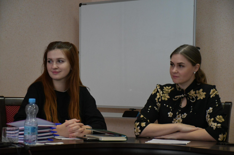 Красногвардейская молодёжная избирательная комиссия провела заседание в новом составе.