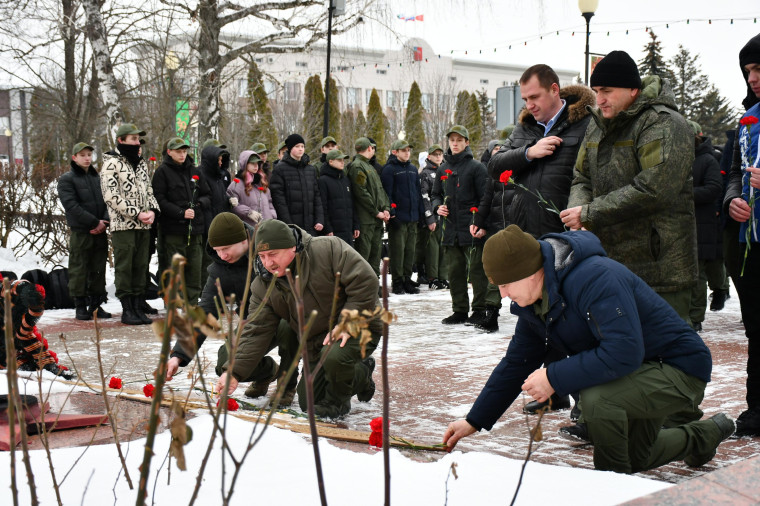 В Бирюче стартовала вторая смена военного-патриотического центра «Воин».