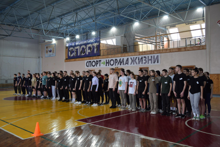 Студенты Бирючанского техникума приняли участие в гонке ГТО.