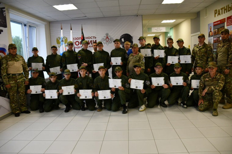 42 курсанта Красногвардейского Центра «Воин» получили сертификаты об окончании обучения.