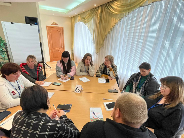 Как построить эффективную команду, улучшить взаимоотношения и создать позитивную рабочую атмосферу?.