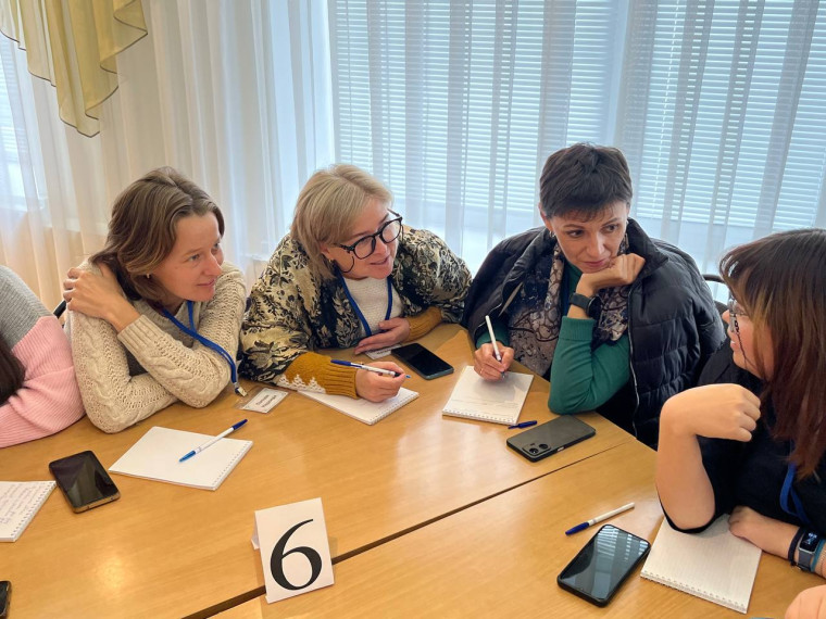 Как построить эффективную команду, улучшить взаимоотношения и создать позитивную рабочую атмосферу?.